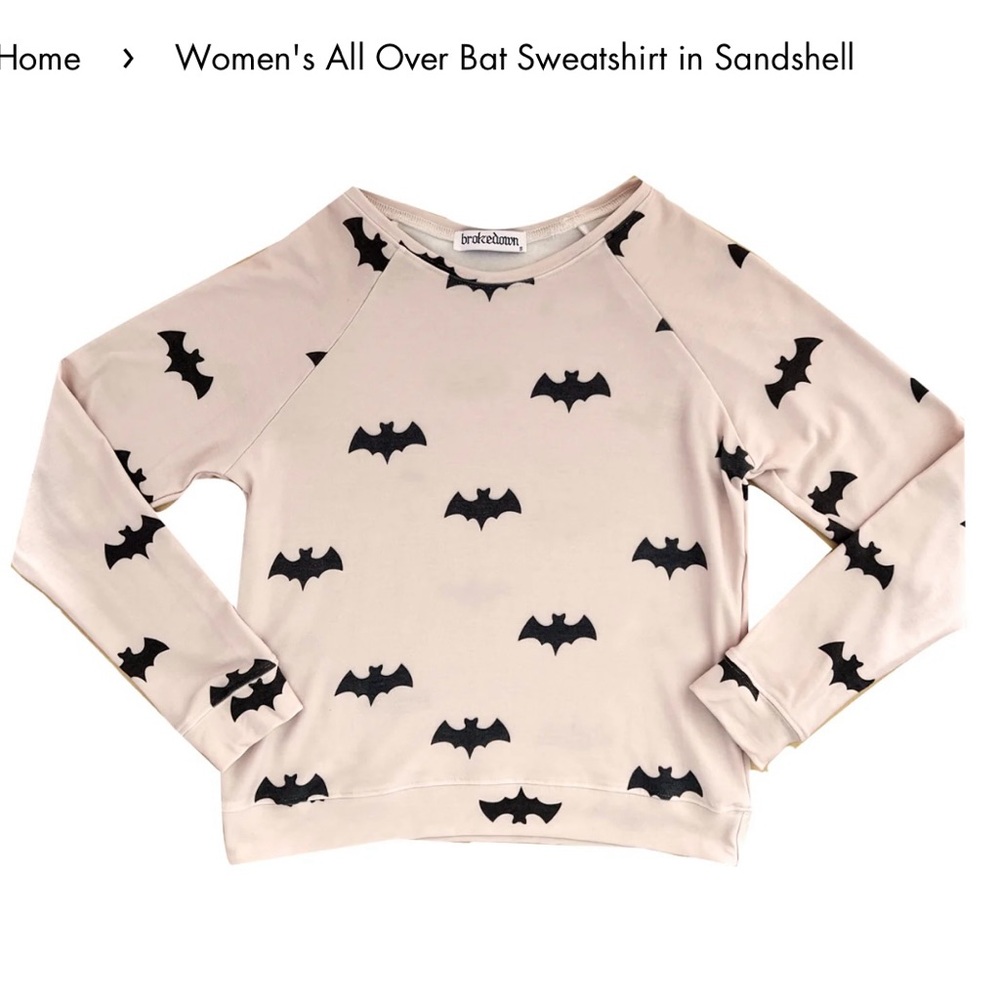 Brokedown Women’s All Over Bat Sweatshirt in Sandshell Halloween Fall Size XS
